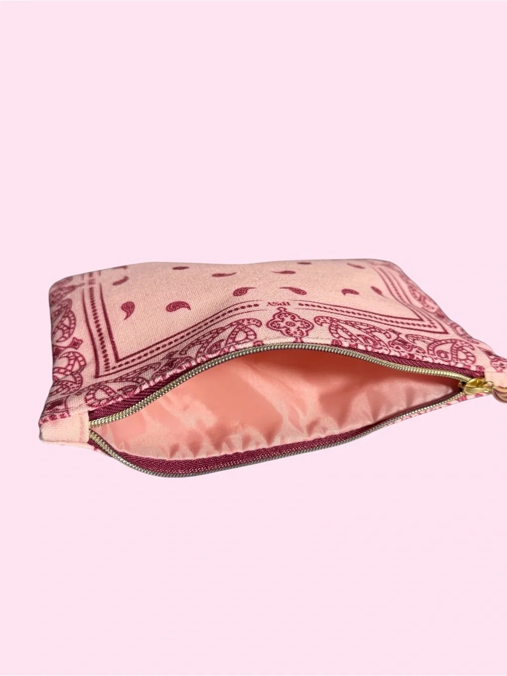 ipsy Pink Bandana-Print Canvas Cosmetic Pouch BRAND NEW